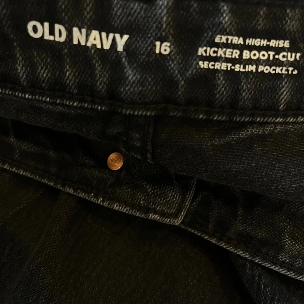 Old Navy Ultra High Rise Kicker Bootcut Faded Black Size 16